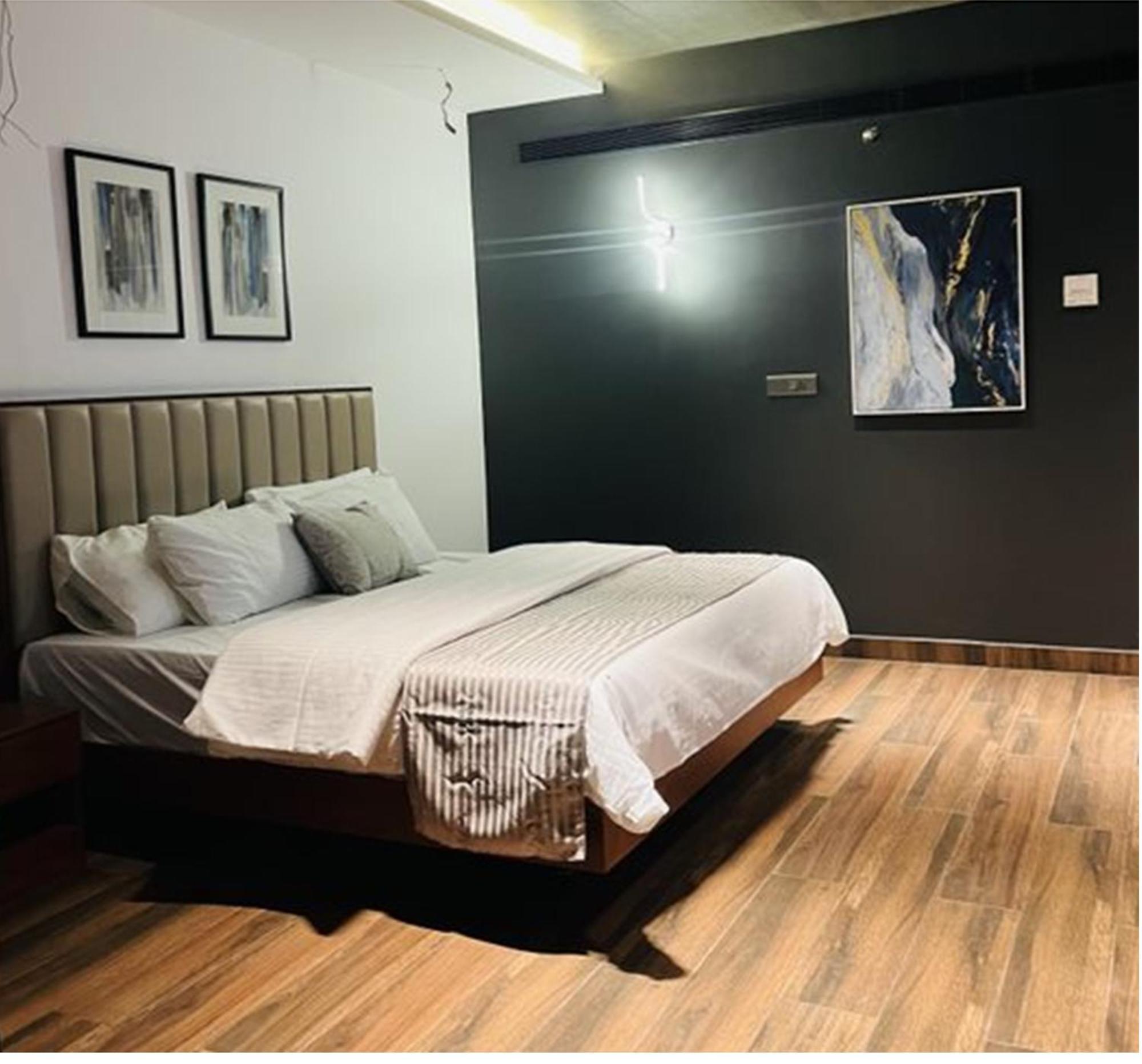 Sterling Athirappilly Hotel Kallana Bagian luar foto